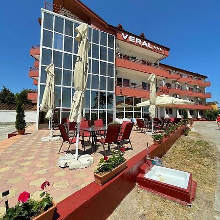 Veral Vedere La Mare Костинешти Экстерьер фото