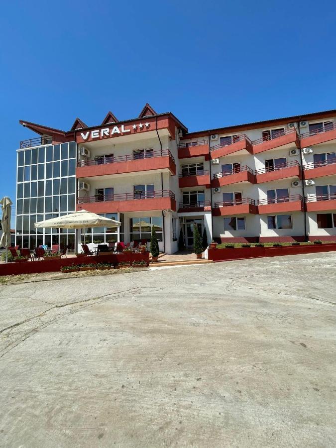 Veral Vedere La Mare Костинешти Экстерьер фото